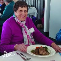Live Clarence - I CAN - Eating with Friends Ethel-